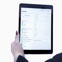 Apple iPad 7th Gen (32GB) 10.2" — Pre-Owned, Great Condition